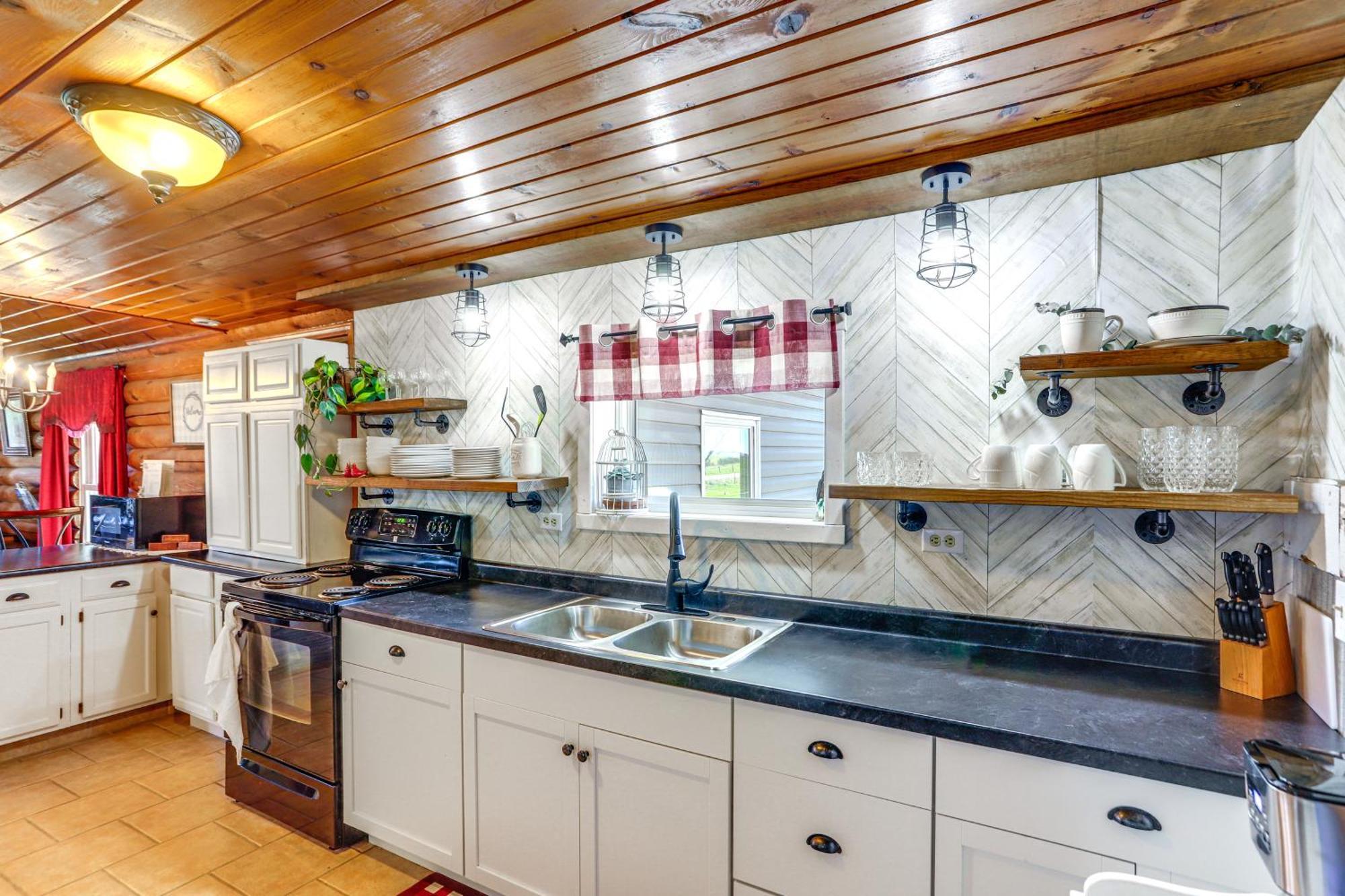 Quiet Shiloh Retreat With Spacious Yard And Fireplace! Bagian luar foto